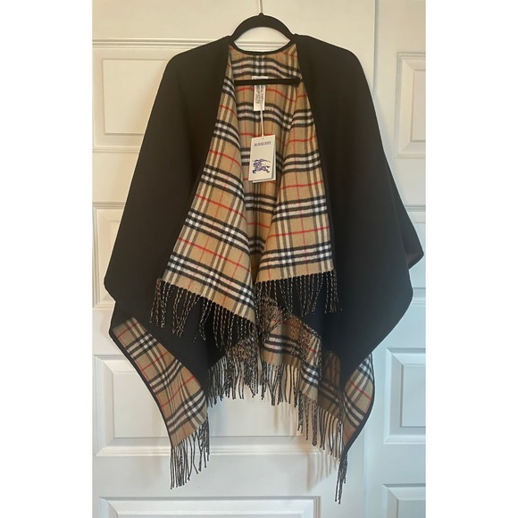 NEW Burberry black plaid reversible poncho cape shawl fringe wool NWT! - Picture 4 of 9